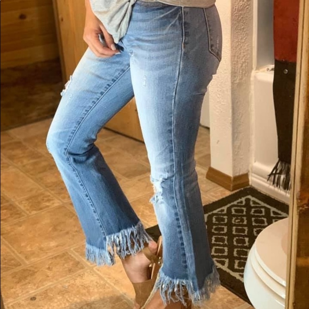 Frayed Jeans❤️